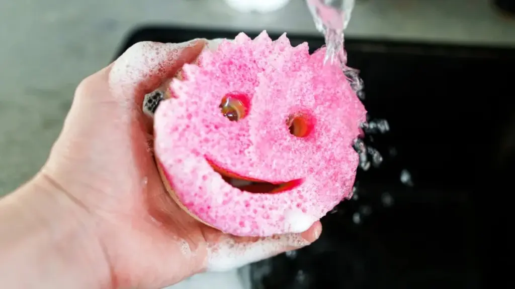 El truco con la esponja de moda que pocos conocen y debes probar hoy mismo