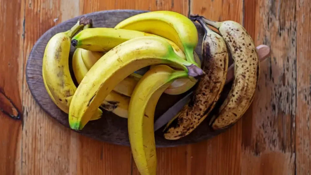 El truco infalible: guarda tus bananas así y disfrutarás de ellas hasta por un mes