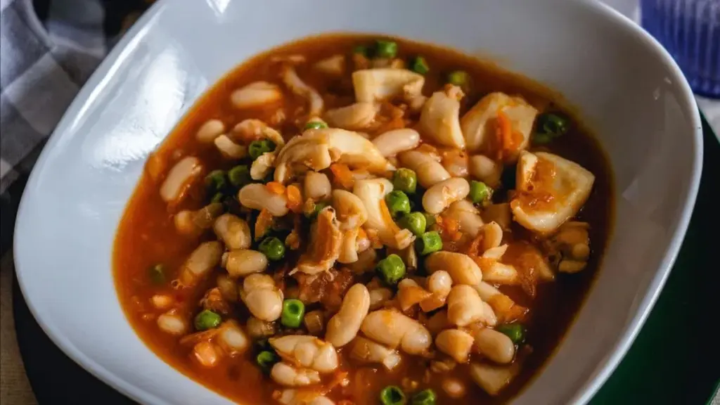 Feijoada de Choco: La Receta Secreta del Chef Henrique Sá Pessoa para Días Fríos