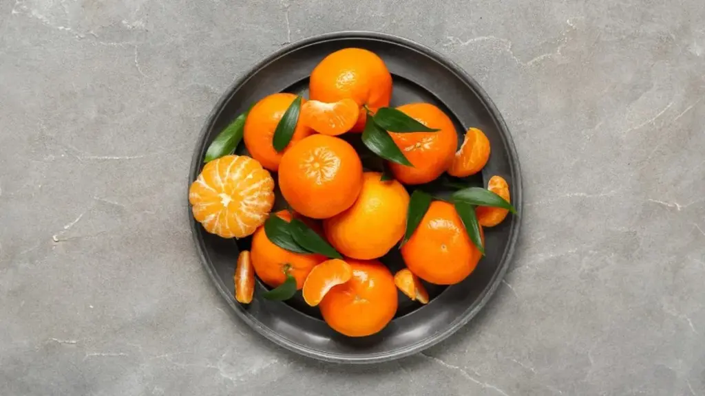 Lava las mandarinas antes de pelarlas: la razón sorprendentemente simple que te protege de químicos ocultos