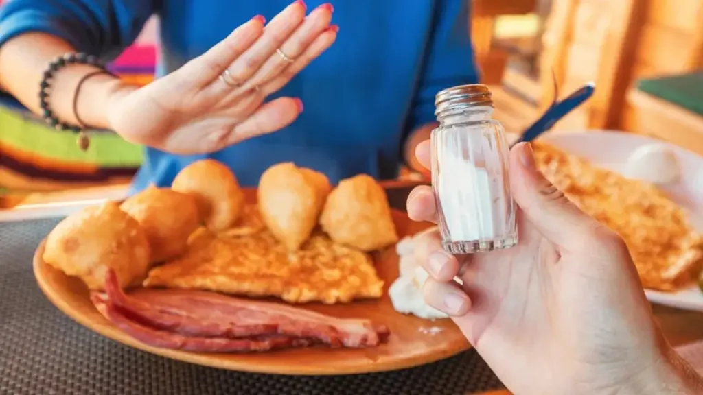 4 alimentos "inocuos" que no deberías tocar por la mañana si tienes el colesterol alto