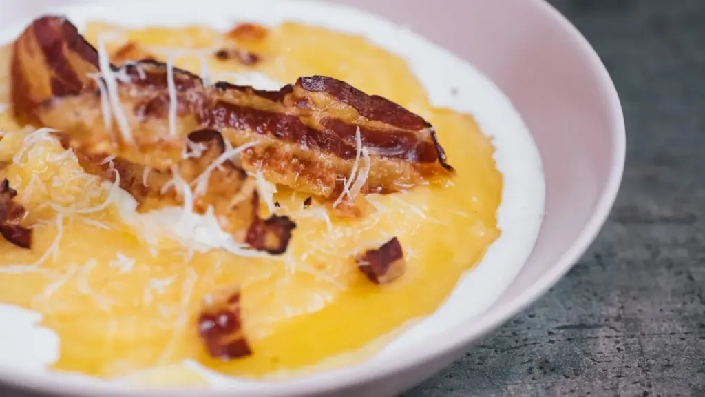 Desayuno de campeones: transforma tu polenta de siempre en una joya gourmet en minutos