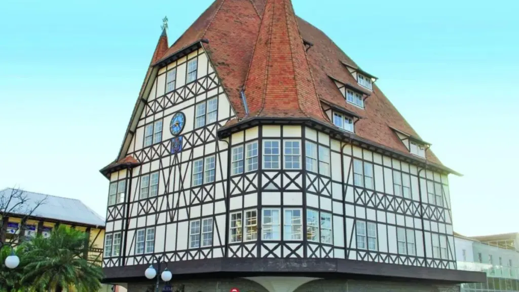 El castillo de Blumenau: un tesoro arquitectónico con una historia sorprendente