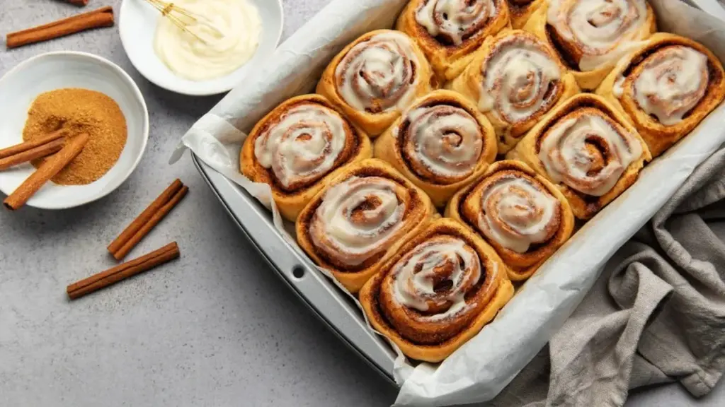 El secreto del chef Sá Pessoa para unos cinnamon rolls irresistibles que te transportarán a la felicidad