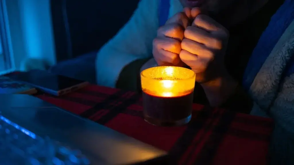 La falta de luz: Cómo la oscuridad puede agotar tu mente y 5 trucos para proteger tu bienestar