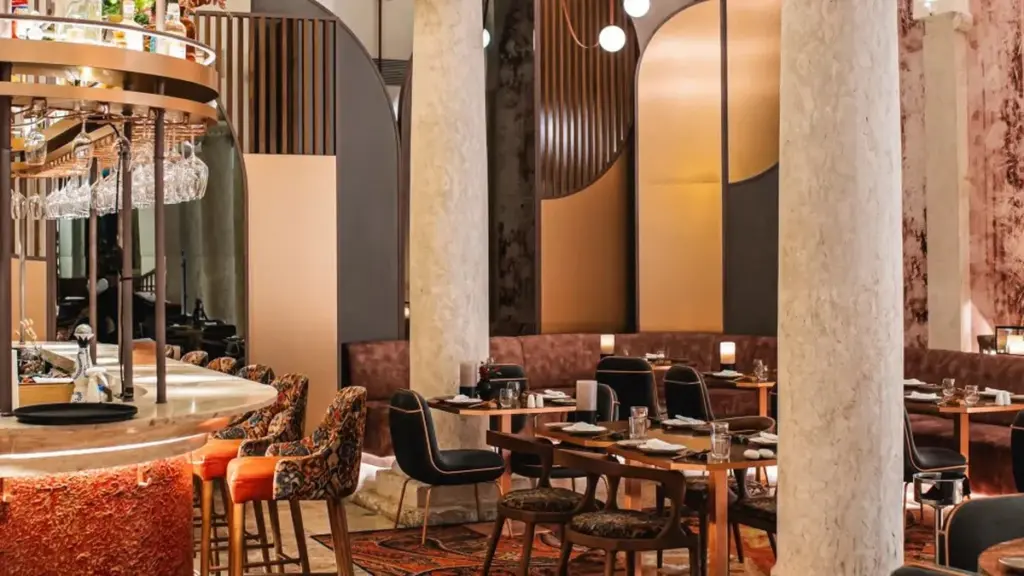 O Capítulo: cenar en un monasterio que sobrevivió al terremoto