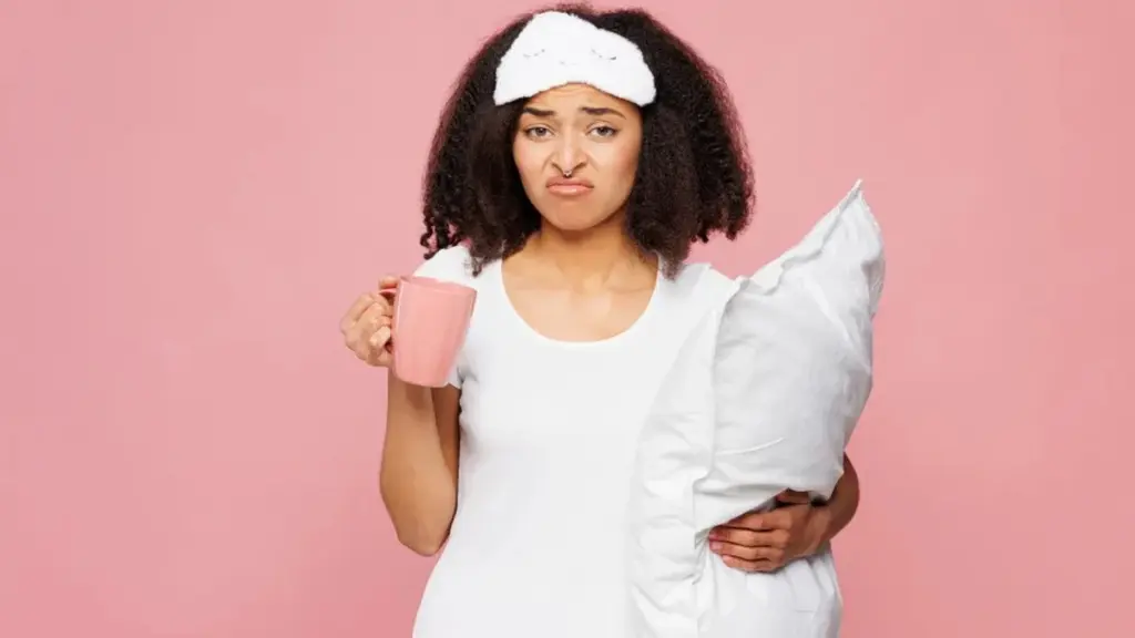 ¿Por qué te sientes agotado incluso después de dormir toda la noche?