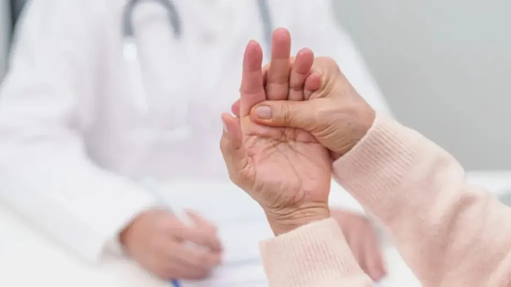 Un análisis de sangre podría predecir el Parkinson dos décadas antes de sus síntomas
