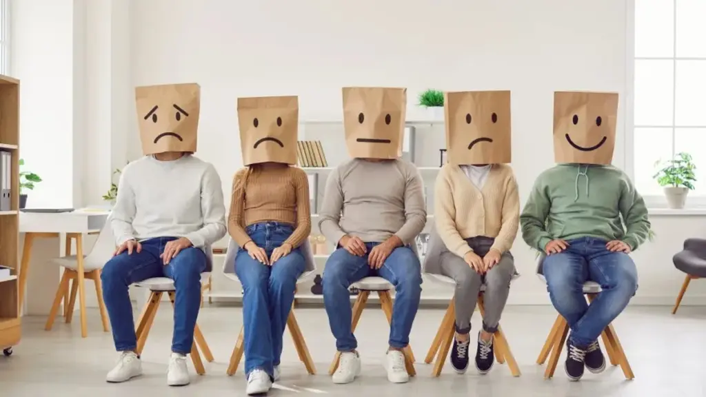 Las personas difíciles te envejecen más rápido: la ciencia lo confirma