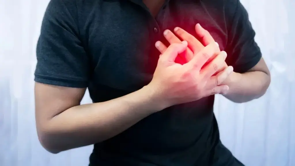 Los 7 susurros de tu cuerpo cuando te falta potasio (y qué hacer YA)