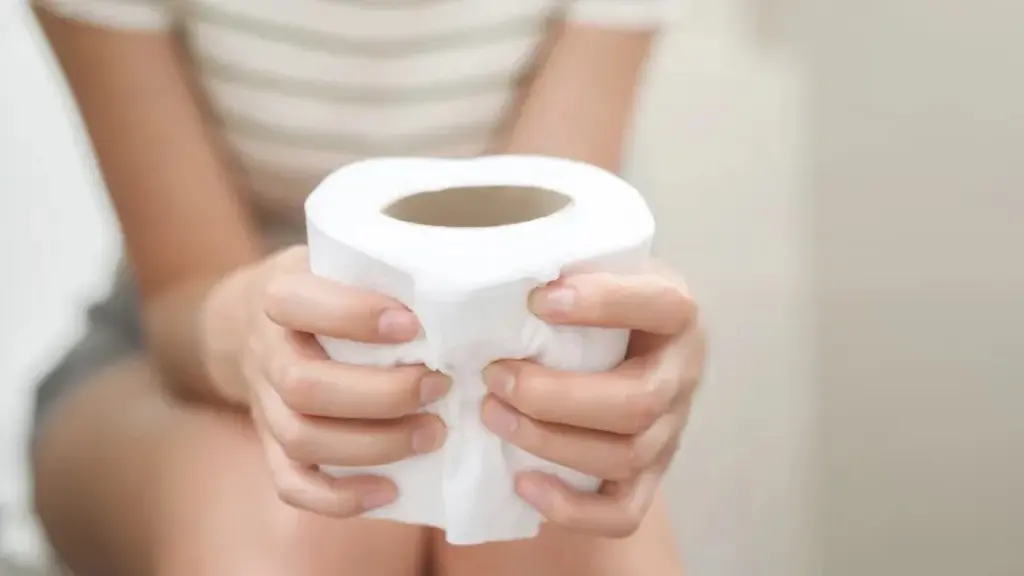 Médica alerta sobre cinco señales de que consumes demasiada fibra