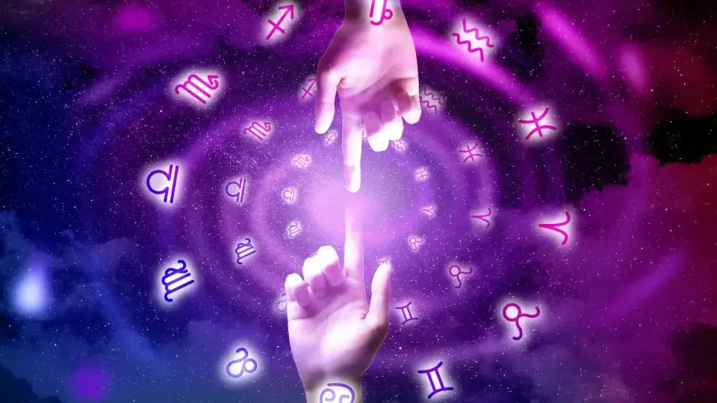 Por qué los jardineros expertos ponen una esponja en el fondo de la maceta.