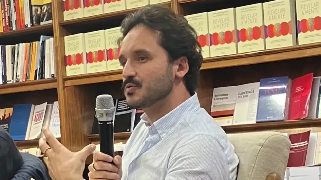 Psicodélicos vs. Alcohol y Tabaco: ¿Cuál es más adictivo?