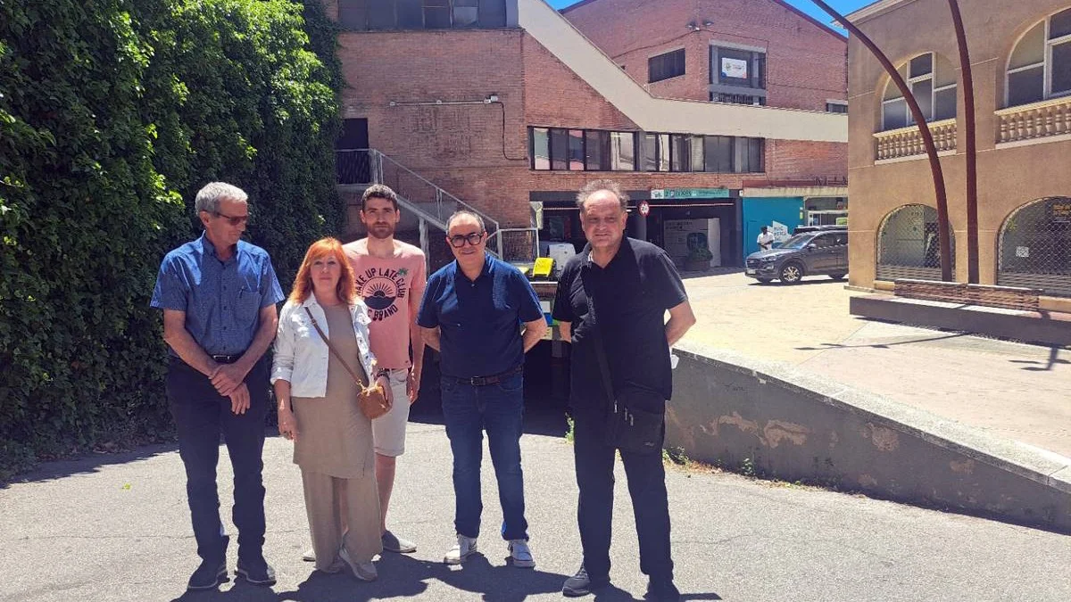 El comercio del Barrio Antiguo denuncia un grave déficit de aparcamiento en Manresa frente a Vic, Granollers y Reus